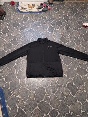 Nike Dri Fit lightweight full zip windbreaker jacket men's size large